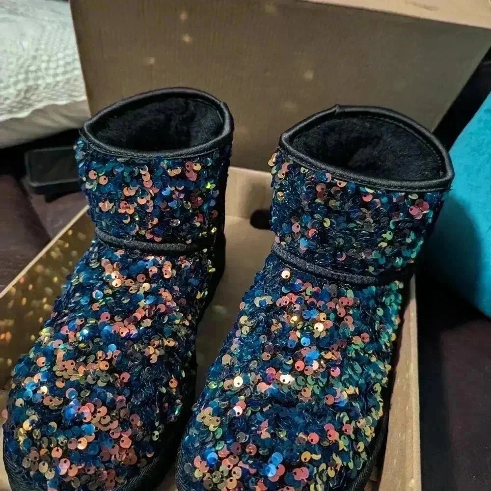 UGG booties - Picture 7 of 8